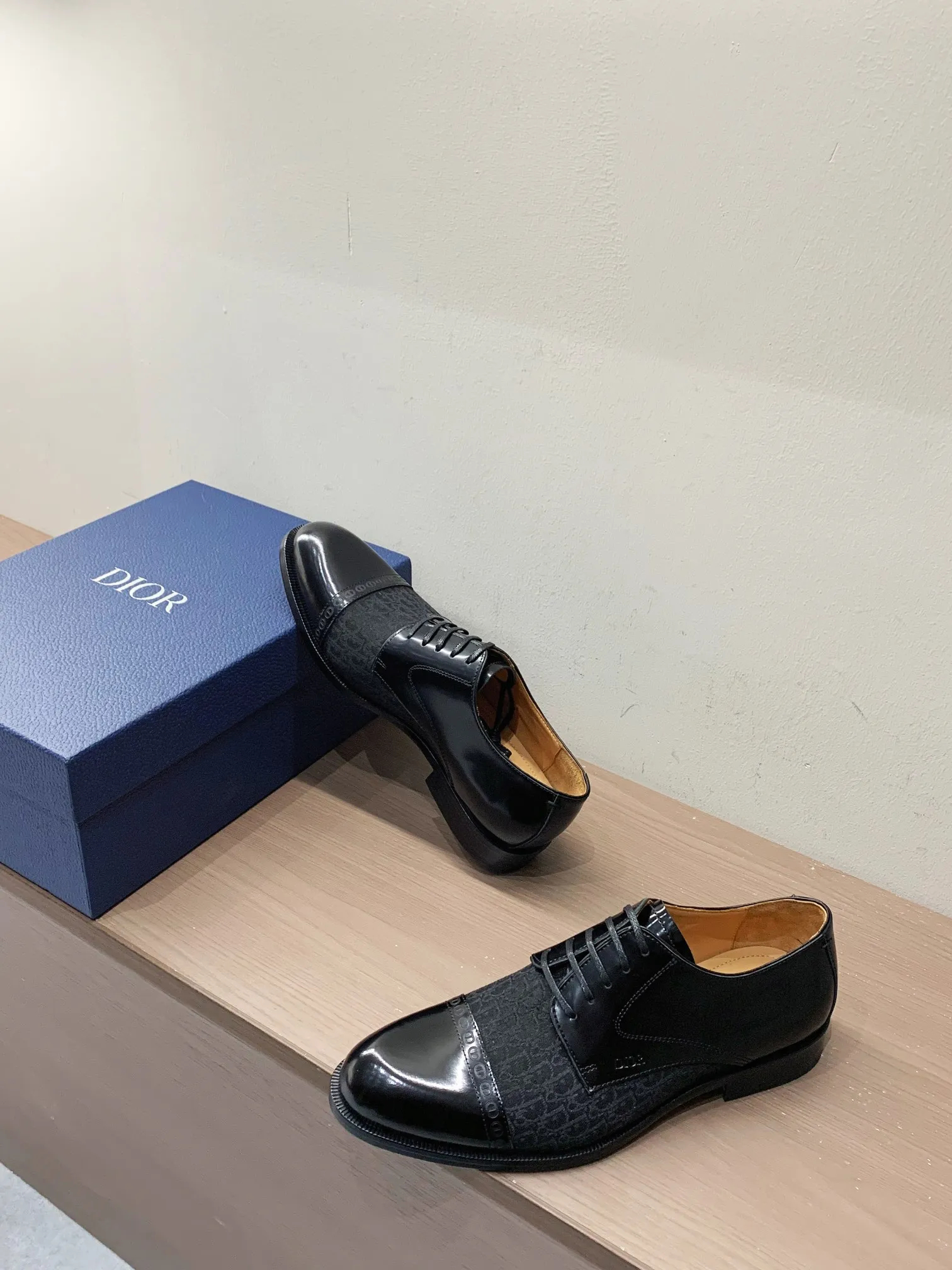 940💰 Dior high-end men's boutique casual leather shoes, imported cowhide upper, water-dyed cowhide lining, imported genuine leather outsole, impeccable details, standard code 39-44 (38.45.46 customized, non-returnable and non-exchangeable)